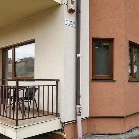 Modern Apartment Near City Center Cluj Napoca Bagian luar foto